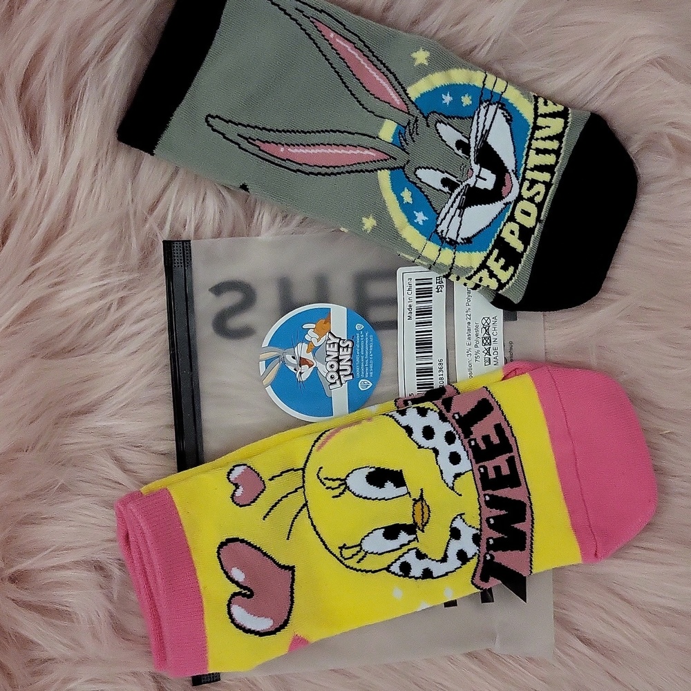 Brand New SHEIN X LOONEY TUNES Sock Set-2CT.